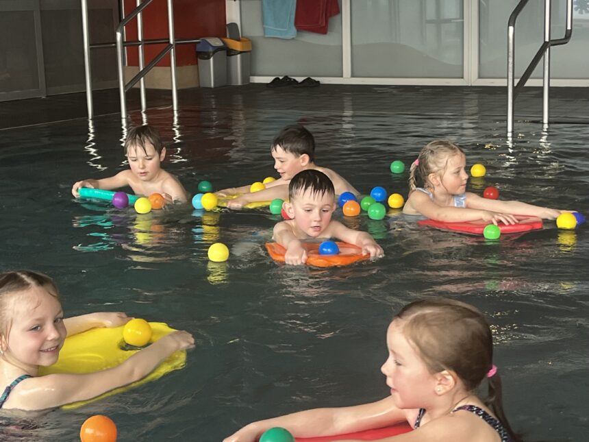 Plavání Benešov 6 🌊🏊‍♀️🏊‍♂️🤩